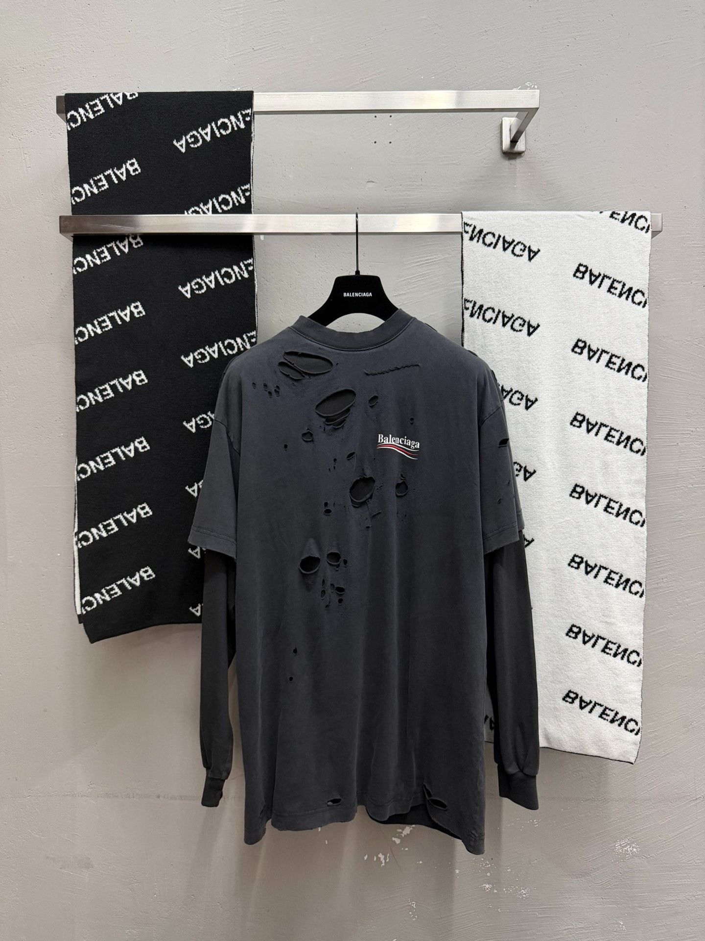 Saint Laurent Paris Balenciaga Distressed Logo Long-Sleeve T-Shirt Size US M / EU 48-50 / 2 - 1 Thumbnail