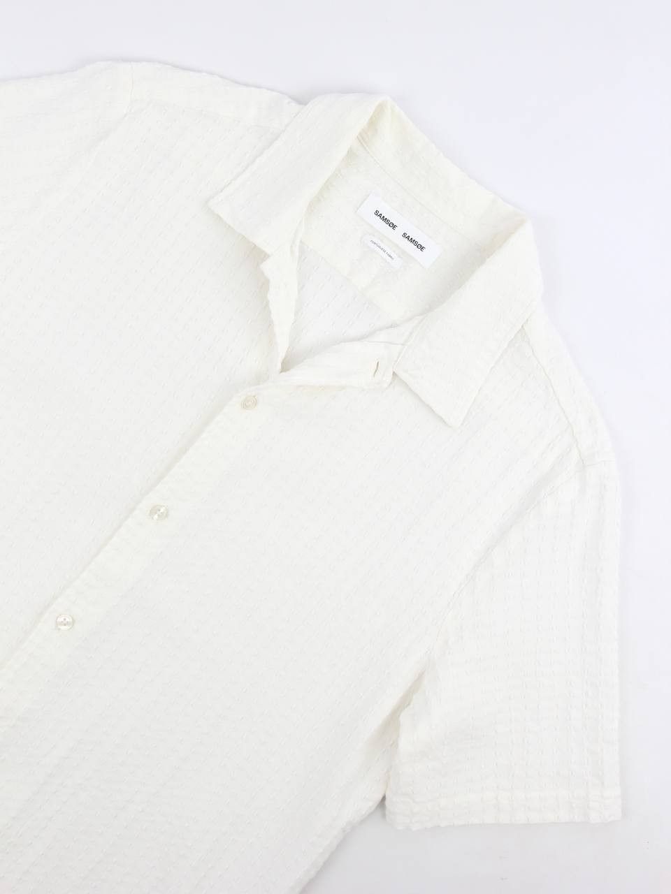 Samsoe Samsoe SAMSOE SAMSOE White textured short-sleeved shirt Size US L / EU 52-54 / 3 - 6 Thumbnail