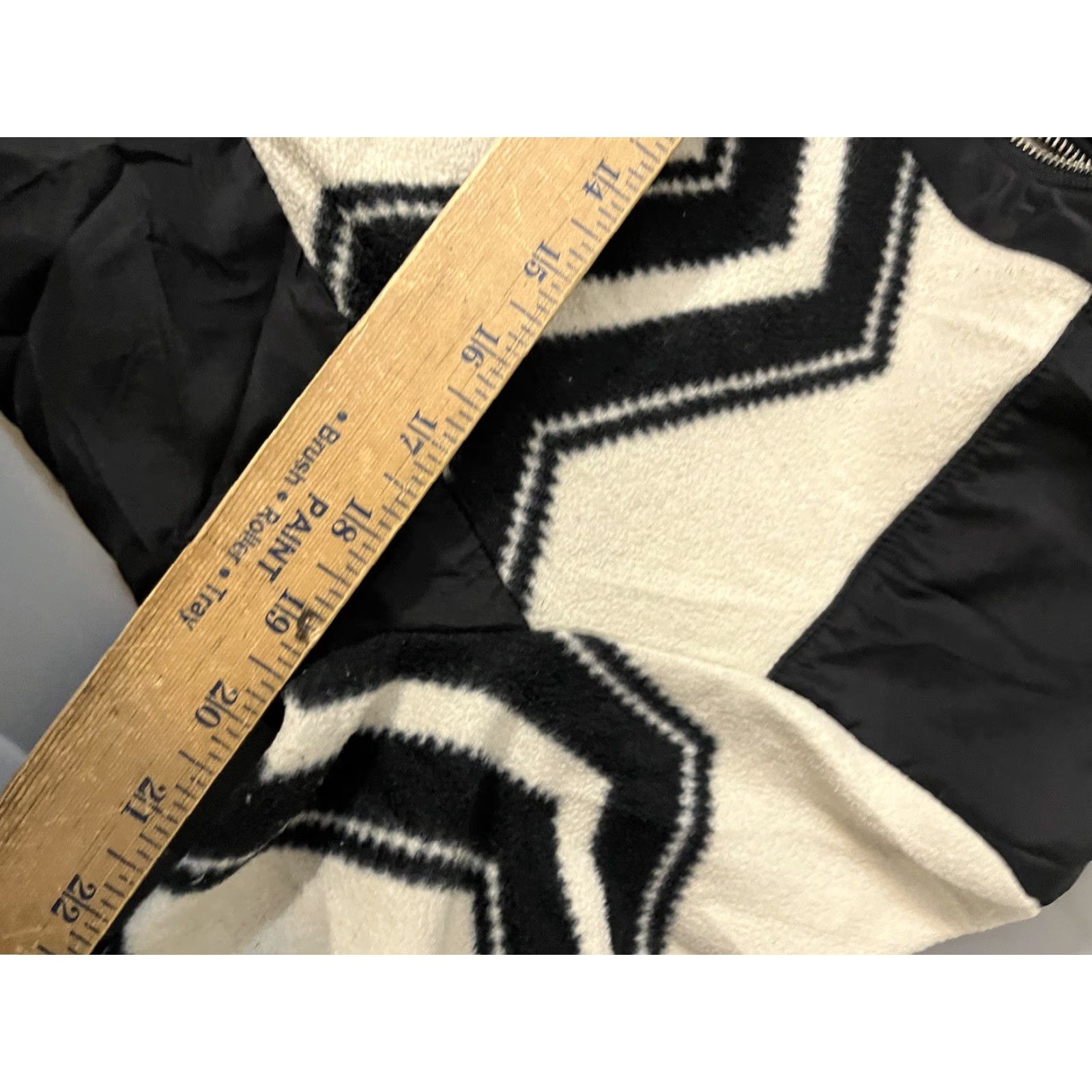 Ralph Lauren Ralph Lauren LRL Jacket Womens Medium Aztec Fleece Full Zip Outdoor Warm Size M / US 6-8 / IT 42-44 - 4 Thumbnail