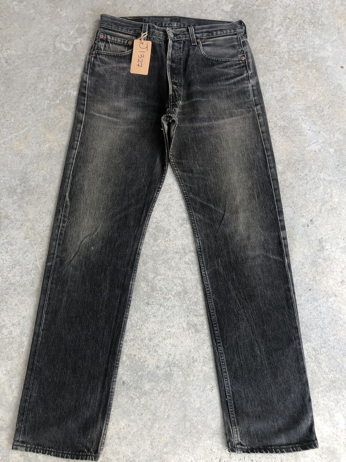 If Six Was Nine Vintage 90’s Levi’s 501 Distressed Denim Size US 32 / EU 48 - 1 Thumbnail