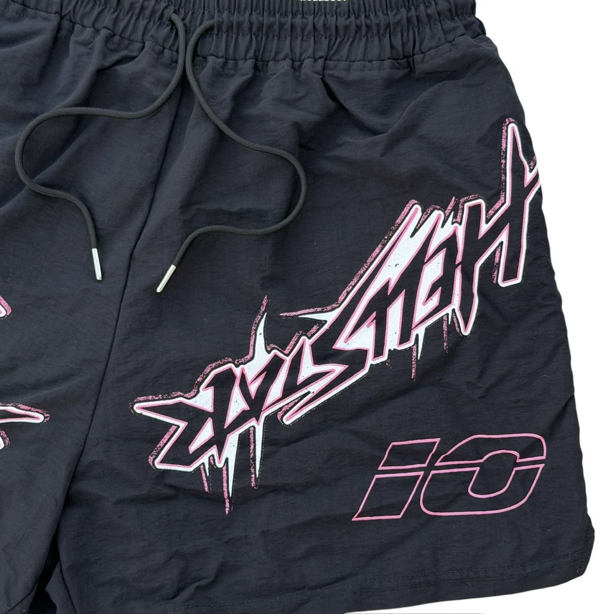 HELLSTAR Hellstar Waxed Nylon Athletic Shorts Black Pink Size 2XL XXL Size US 44 / EU 60 - 4 Thumbnail