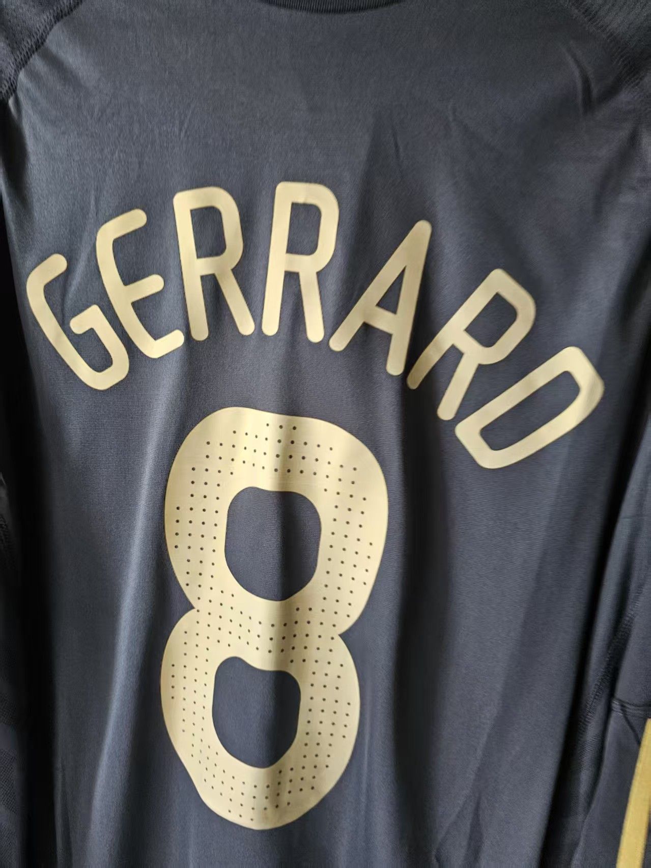 Other Liverpool 8 Steven Gerrard Jersey Away Size US S / EU 44-46 / 1 - 7 Thumbnail
