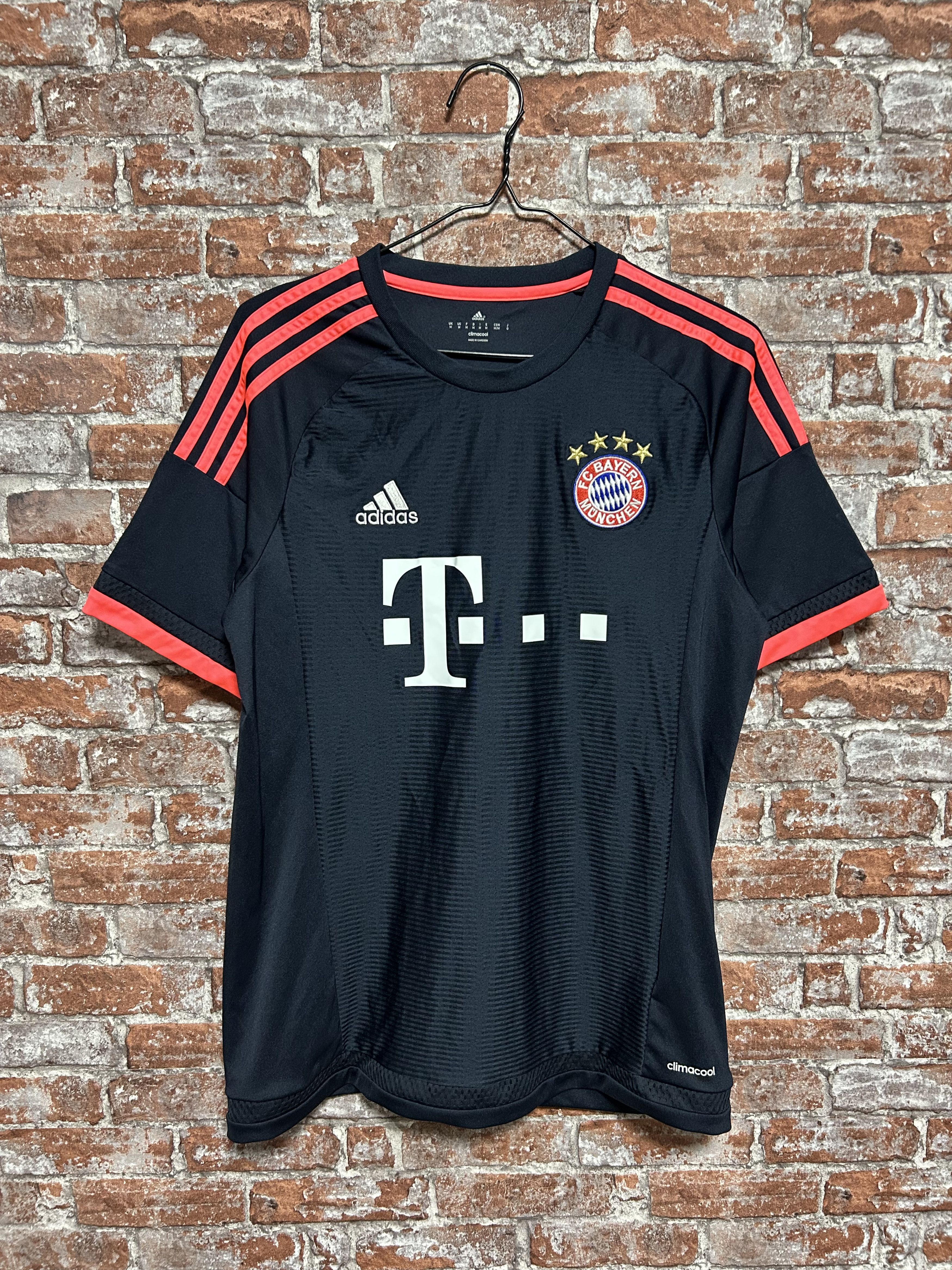 Adidas Bayern Munich 2015 2016 Third Football Jersey Shirt AA5222 Size US M / EU 48-50 / 2 - 1 Thumbnail