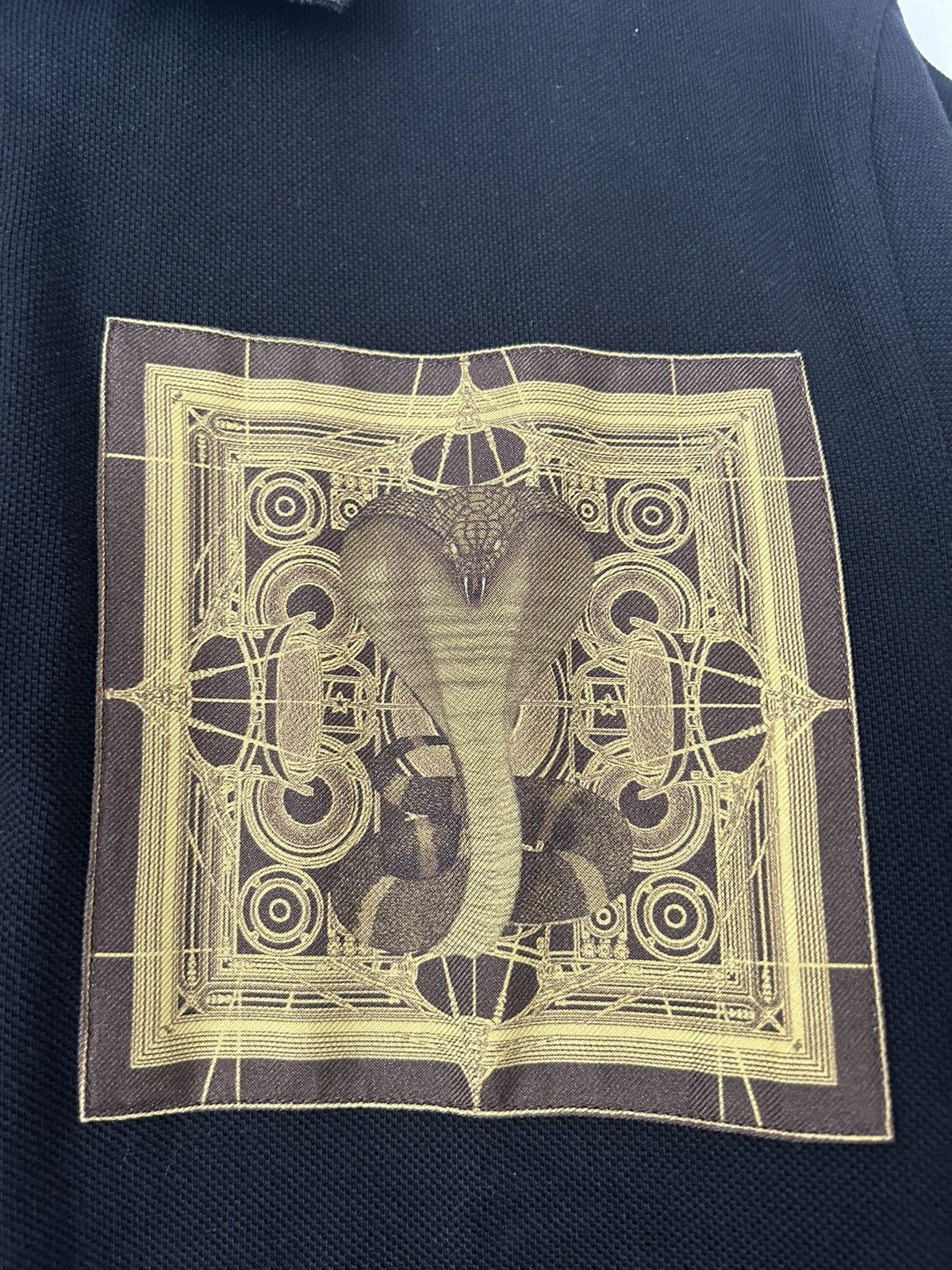 Givenchy Cuban Fit Polo Shirt with Cobra Snake Silk Patch Size US L / EU 52-54 / 3 - 5 Thumbnail