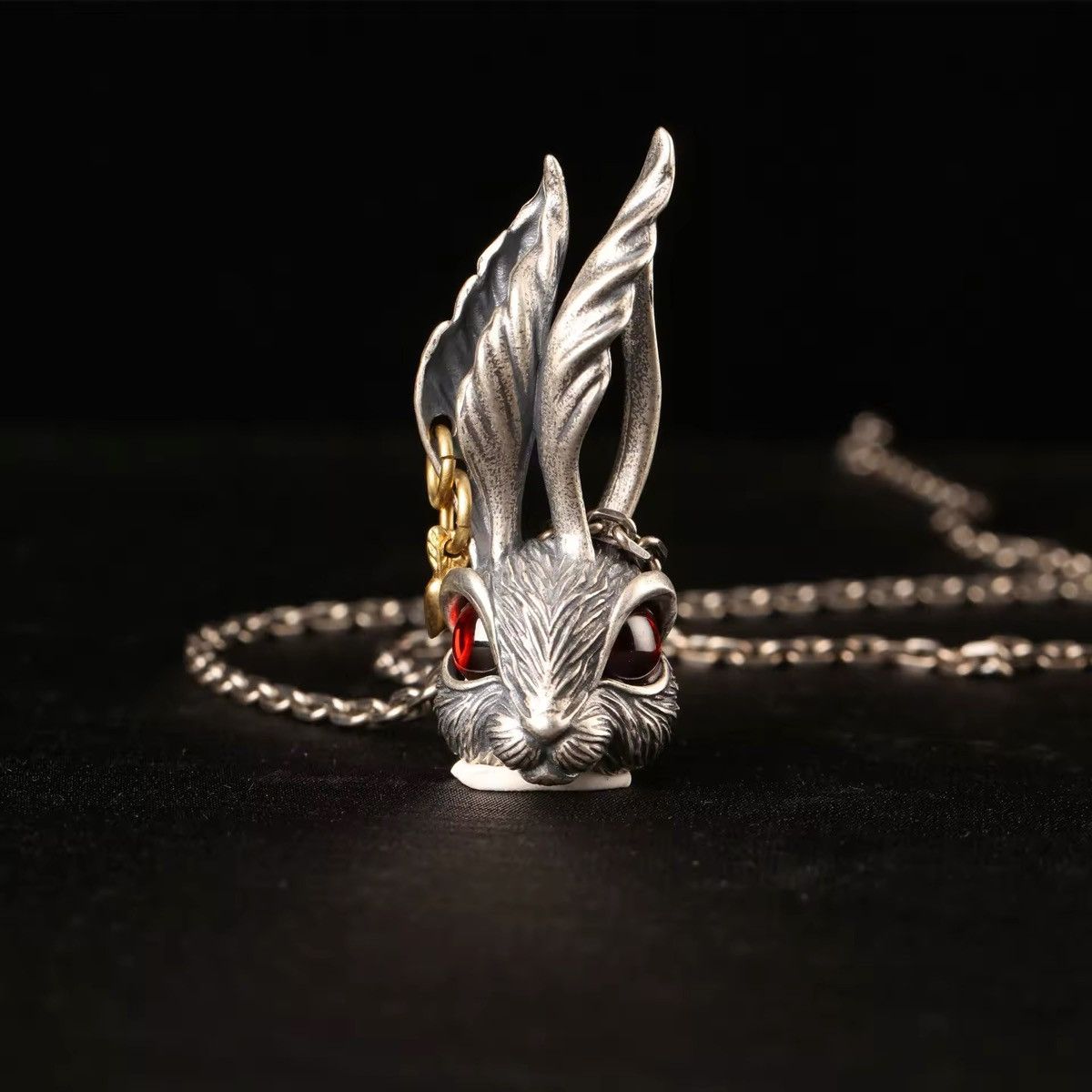 Jewelry × Vintage Red Eye Rabbit Necklace Size ONE SIZE - 2 Thumbnail