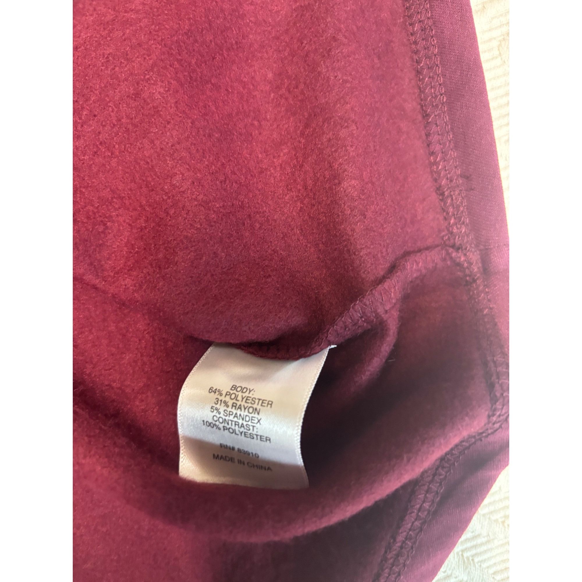 Other St. John’s Bay Quilted front Women’s Hoodie, Burgundy, Sz. S Size S / US 4 / IT 40 - 6 Thumbnail