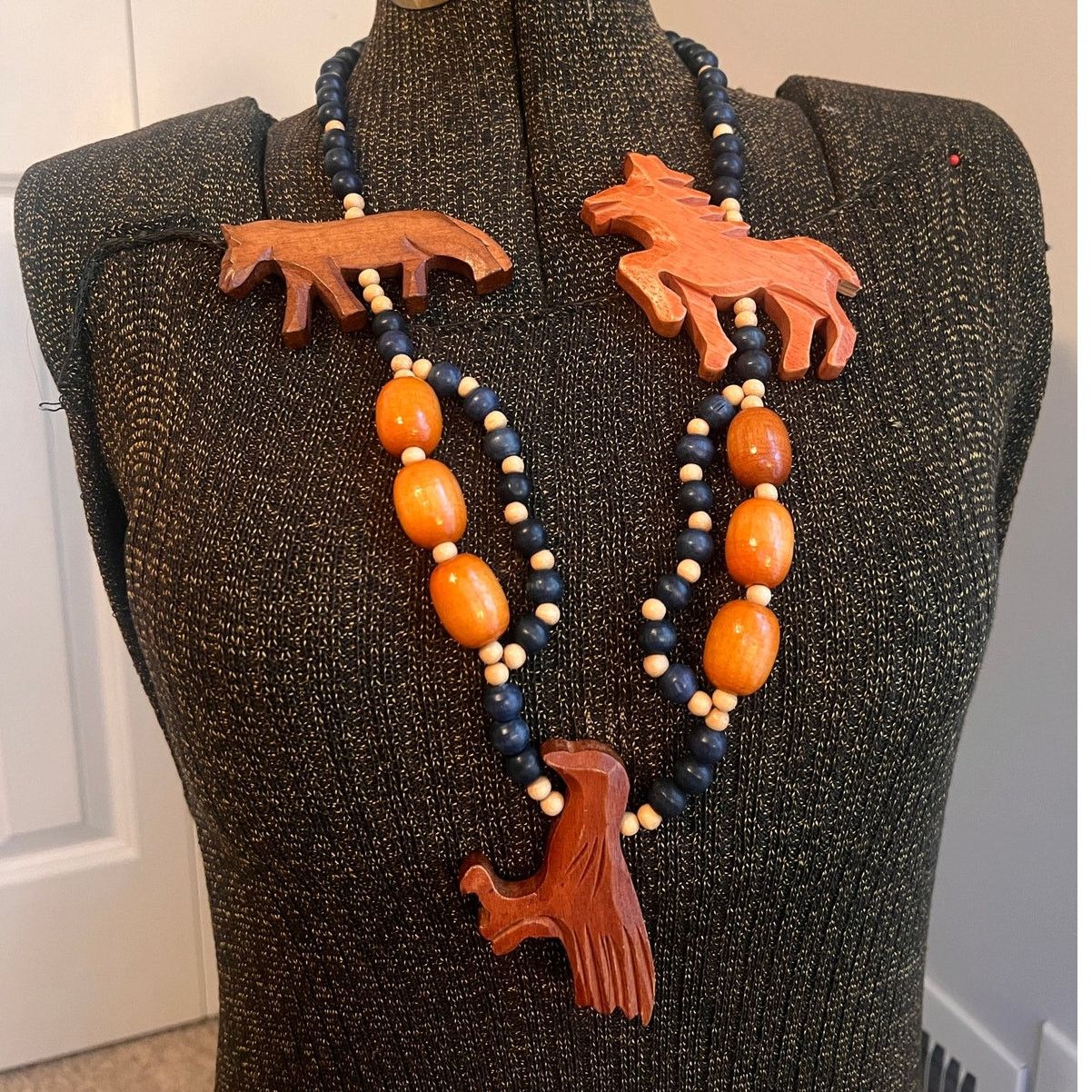 Vintage Vintage 80s Wooden Bead Necklace with Carved Animal Accents Size ONE SIZE - 1 Thumbnail