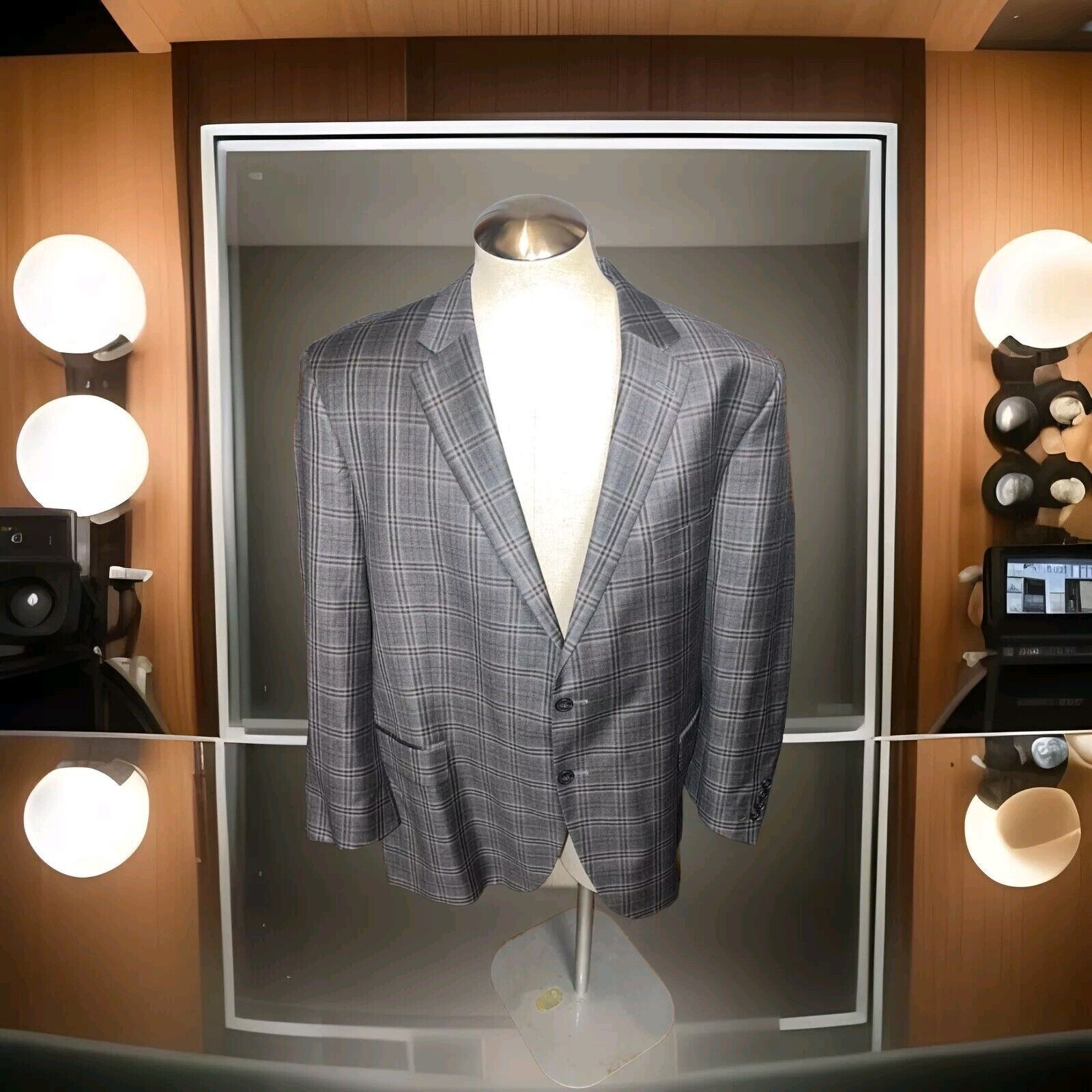 Peter Millar PETER MILLAR BLAZER SIZE 48 R 100% WOOL MADE IN CANADA GRAY Size 48R - 1 Thumbnail