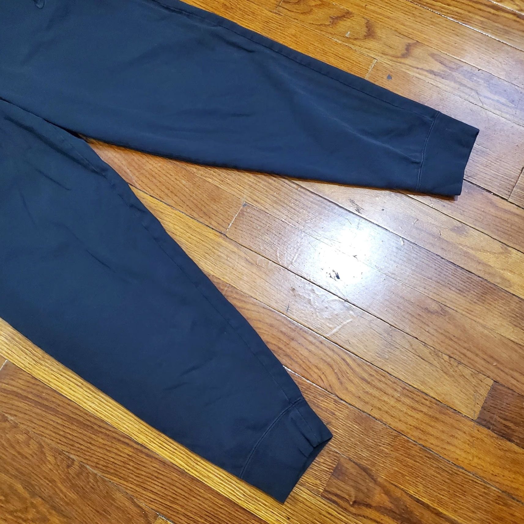 Nike Nike Pants Mens Medium Black CQ9899-010 Joggers Swoosh Sweatpants Athletic Size US 31 - 2 Thumbnail