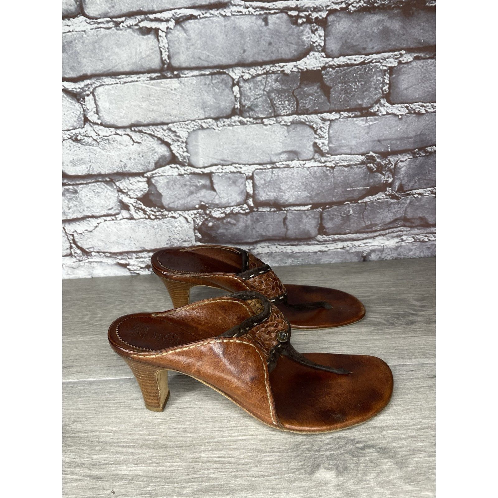 Barneys New York Henry Beguelin for Barneys New York Brown Leather Thong Heel Size US 6.5 / IT 36.5 - 15 Thumbnail