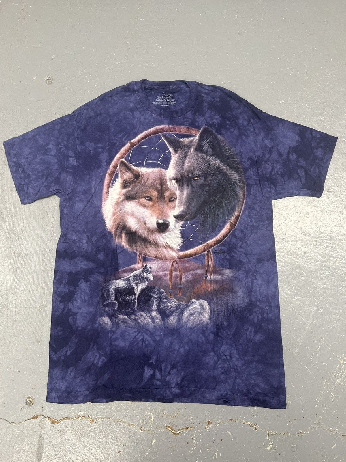 The Mountain Crazy Vintage Y2k Essential Wolf Animal Nature Dye Tee Shirt Size US XL / EU 56 / 4 - 1 Thumbnail