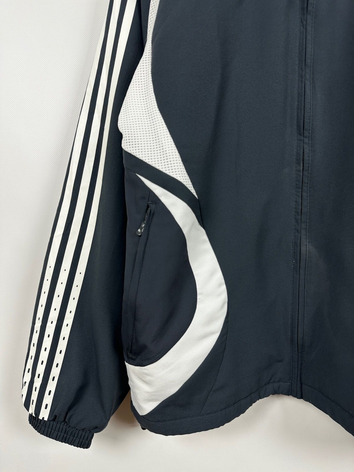 Adidas 2006/07 Adidas Real Madrid Presentation Formation Jacket Size US S / EU 44-46 / 1 - 8 Thumbnail