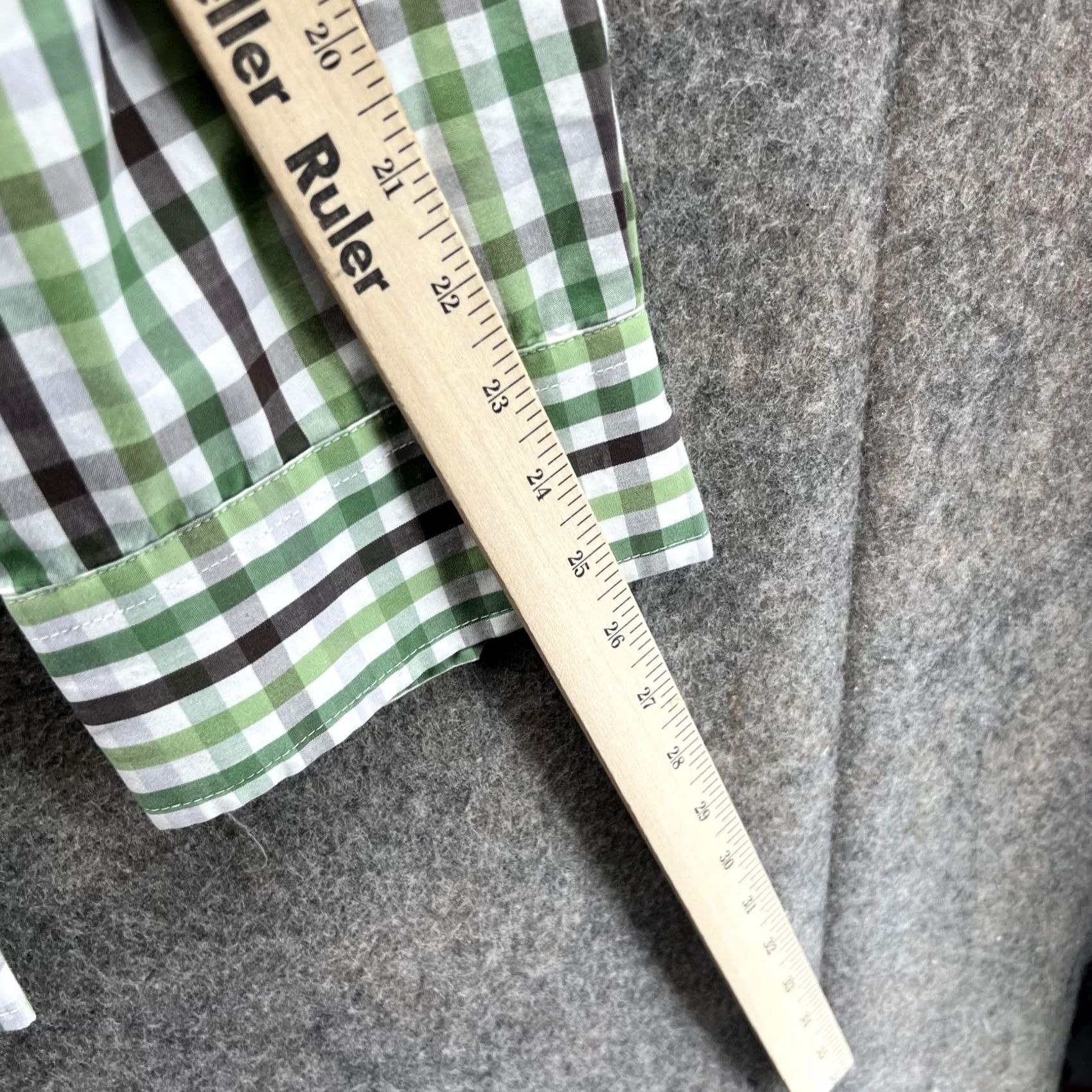 Banana Republic VINTAGE Banana Republic Shirt Men 2XL XXL Green Check Button-Down Slim Fit Casual Casual/Workwear/Business Shirt Mens Bernie Size US XXL / EU 58 / 5 - 5 Thumbnail