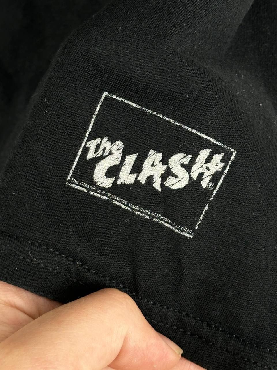 Band Tees The Clash Sandinista Promo T-shirt Band Album Size US XL / EU 56 / 4 - 6 Thumbnail