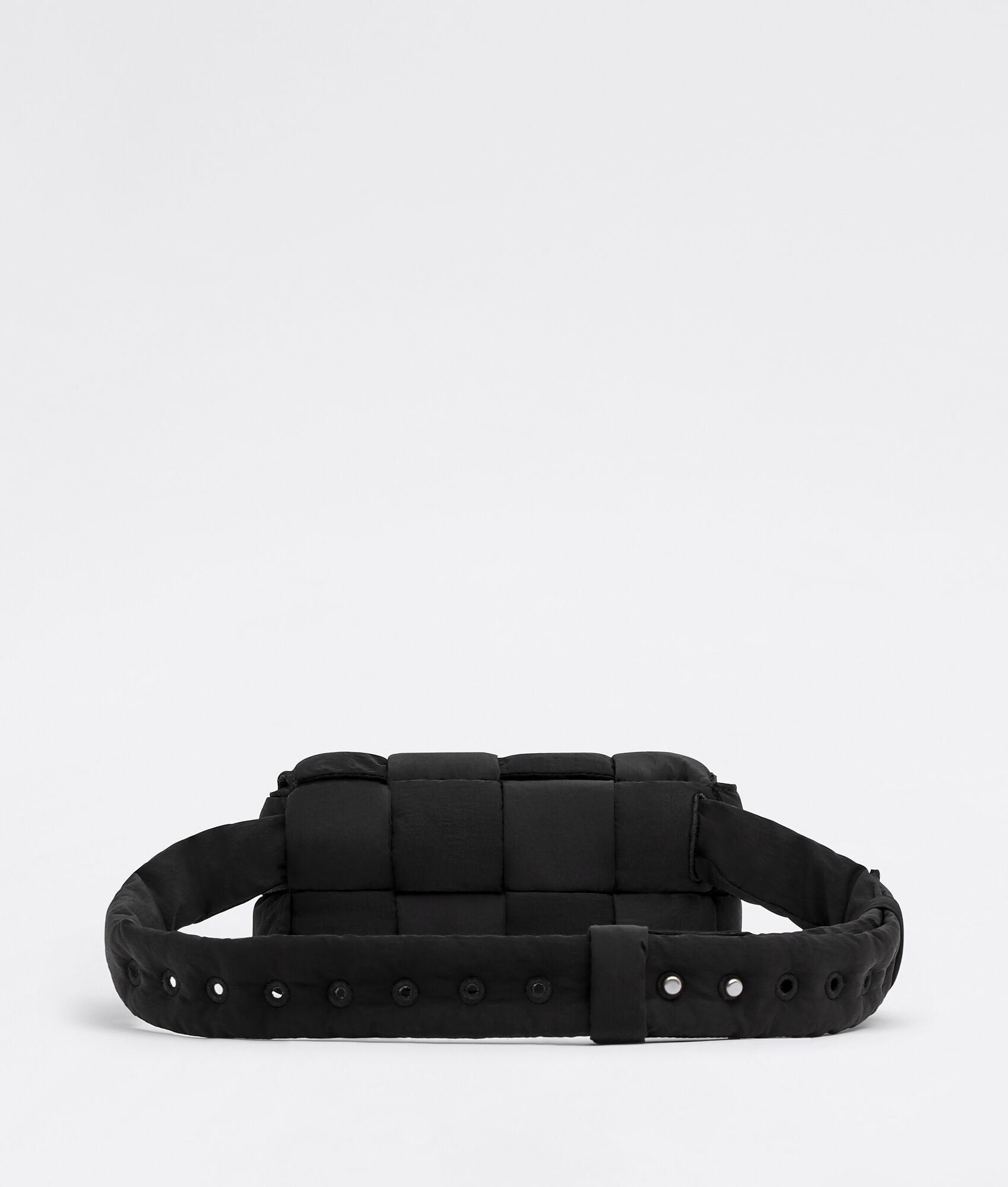 Bottega Veneta o1n1vont0325 Size: OS / Cassette Belt Bag in Black Size ONE SIZE - 4 Thumbnail