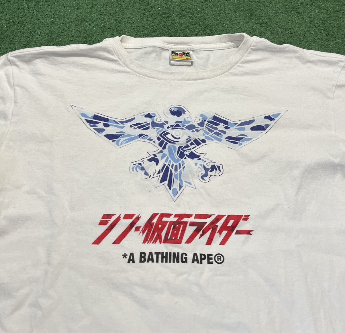 Bape A Bathing Ape x Shin Kamen Rider White Tee Japan Bape Size US XL / EU 56 / 4 - 2 Thumbnail