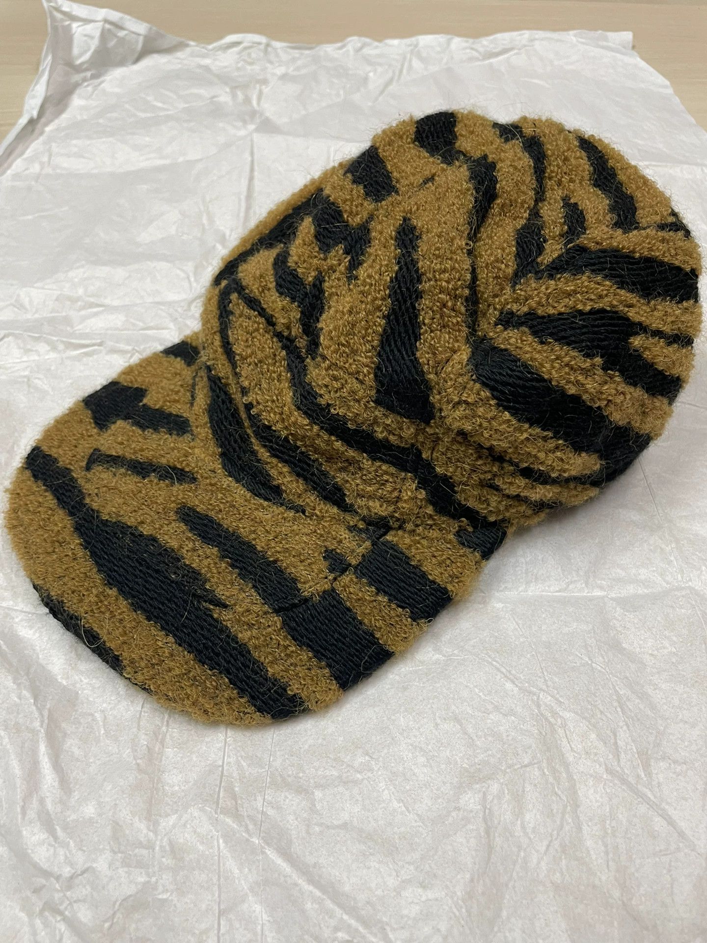 Stella McCartney Stella McCartney Tiger Print Hat Size ONE SIZE - 1 Thumbnail