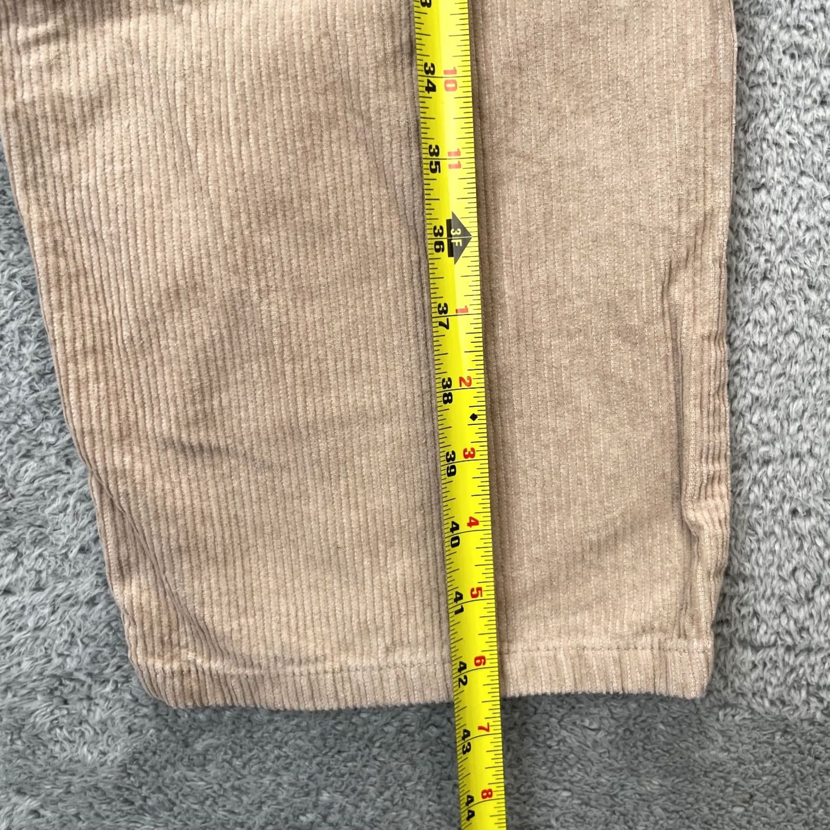 H&M H&M Pants Mens 38 Beige Corduroy Coupe Regular Straight Leg Baggy 5-Pocket Design Beige Cotton Flat Front Button Zipper Casual Size US 38 / EU 54 - 6 Thumbnail