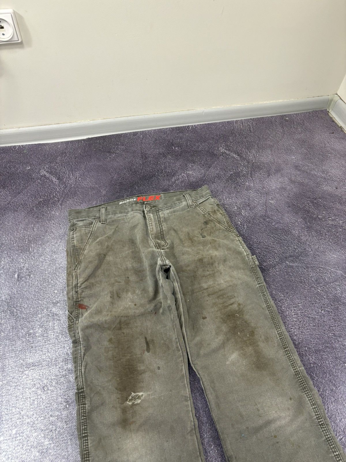 Dickies Vintage Dickies Y2K Olive Distressed Work Hype Pants Size US 32 / EU 48 - 8 Thumbnail