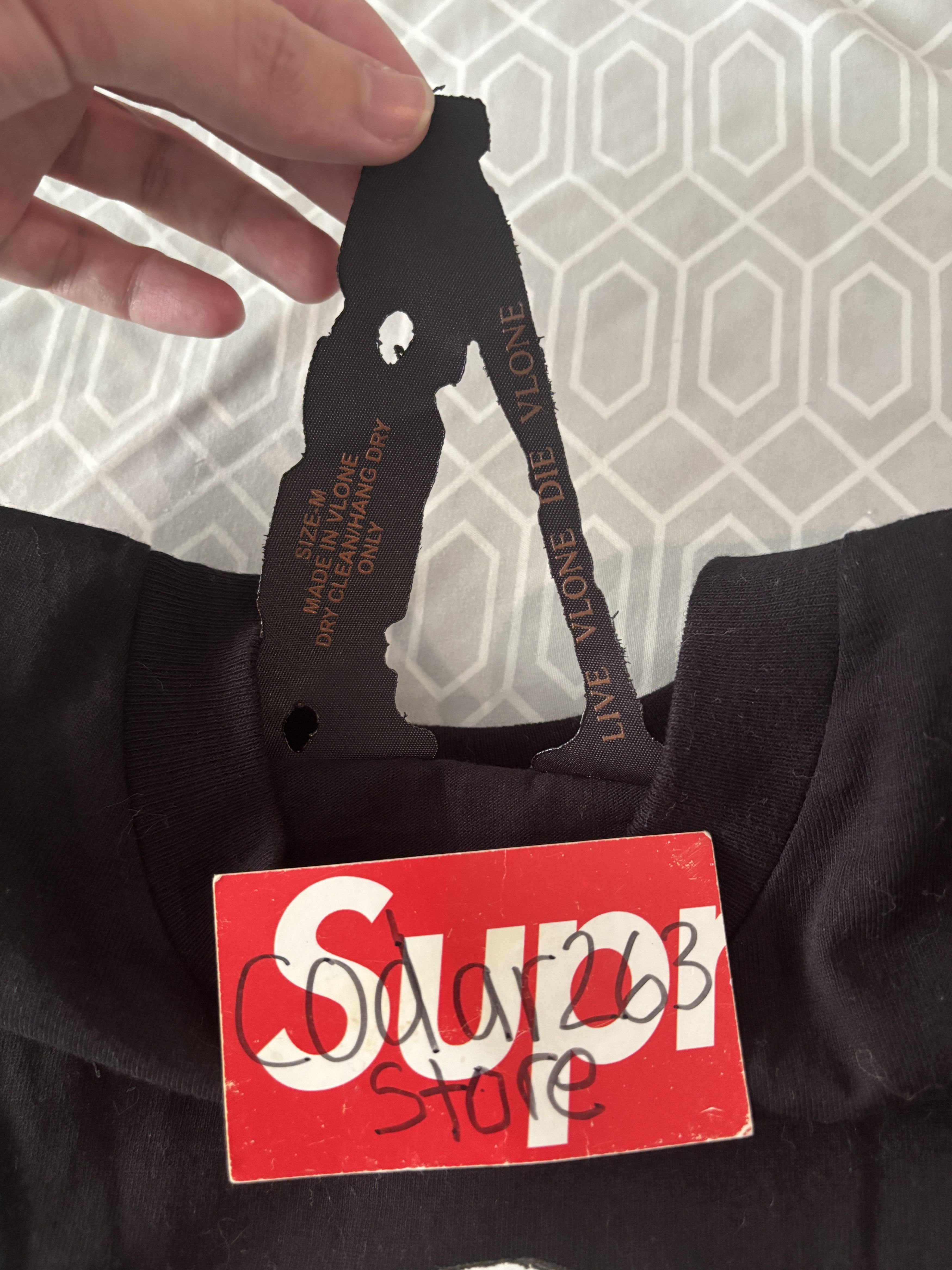 Vlone VLONE Skulls & Bones Tee - A$AP Rocky Medium Black Skeleton Size US M / EU 48-50 / 2 - 7 Thumbnail