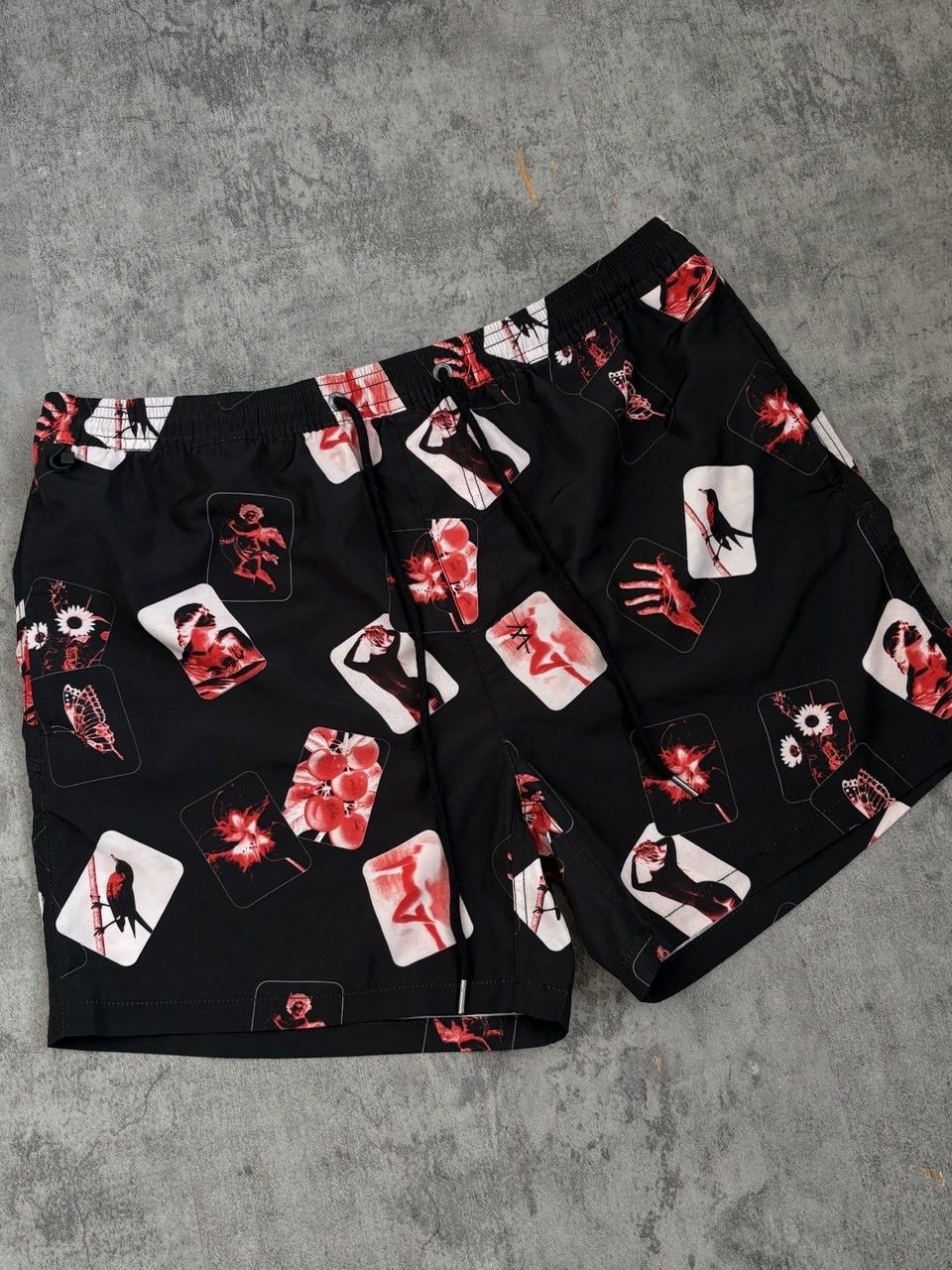 Ksubi Ksubi Board Shorts Icons AOP Red Black Size US 36 / EU 52 - 3 Thumbnail