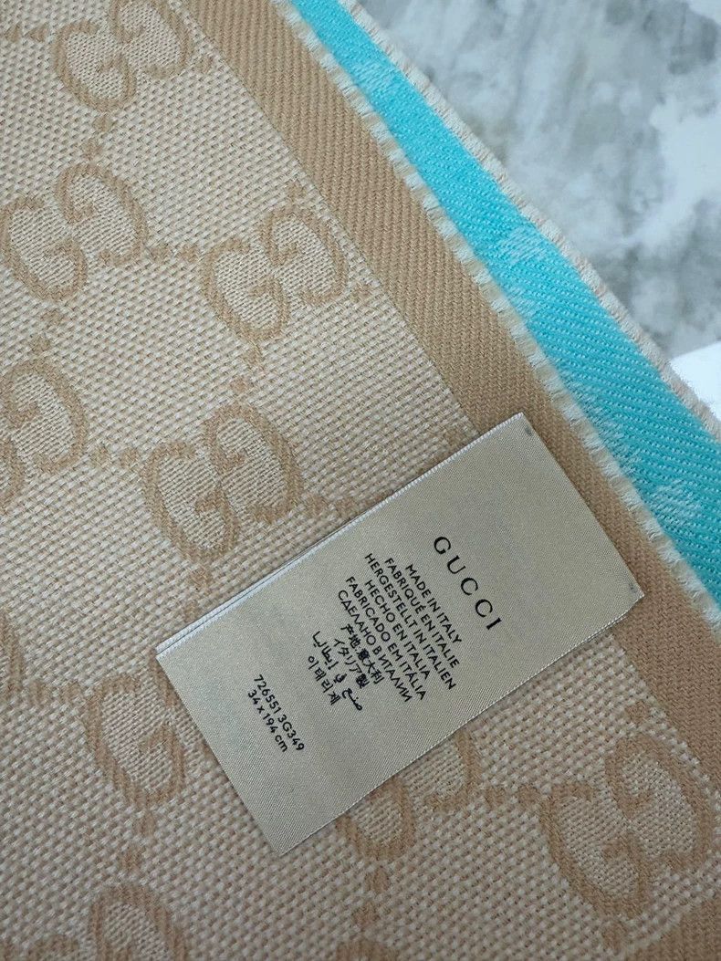 Gucci Gucci DoubleSided Logo Print Scarf-2506 Size ONE SIZE - 4 Thumbnail