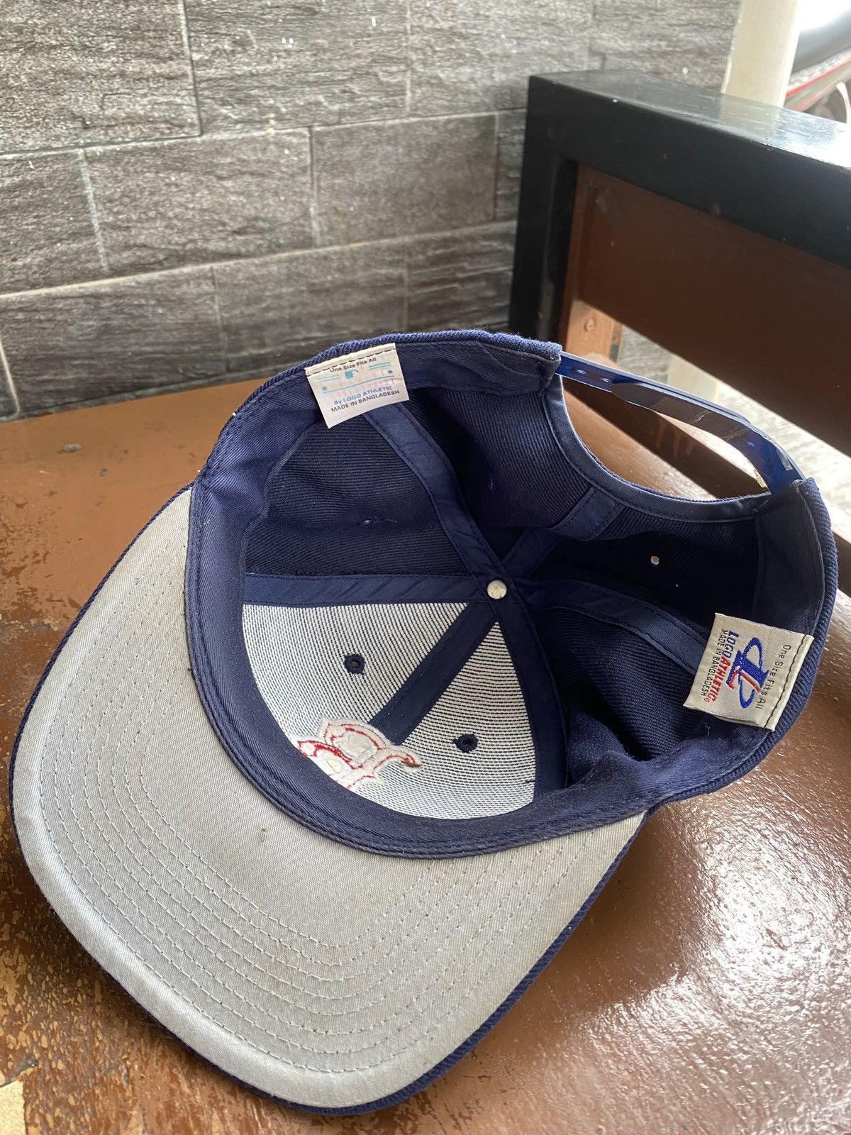 Hat Club × Logo Athletic × Vintage Boston Hat Vintage Logo Athletic Size US L / EU 52-54 / 3 - 3 Thumbnail