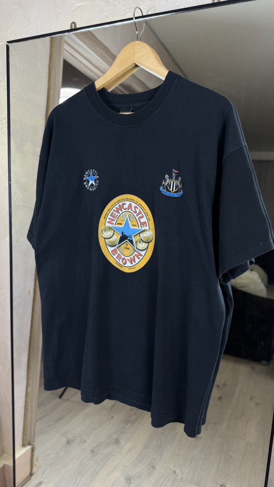 Vintage Vintage Newcastle United Broon Army Tribute Tee Size US XL / EU 56 / 4 - 1 Thumbnail