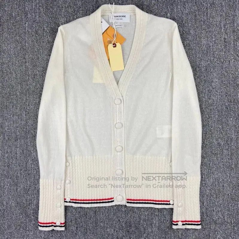 Thom Browne Thom Browne Women’s Cream Cashmere Pullover Sweater . Size S / US 4 / IT 40 - 1 Thumbnail