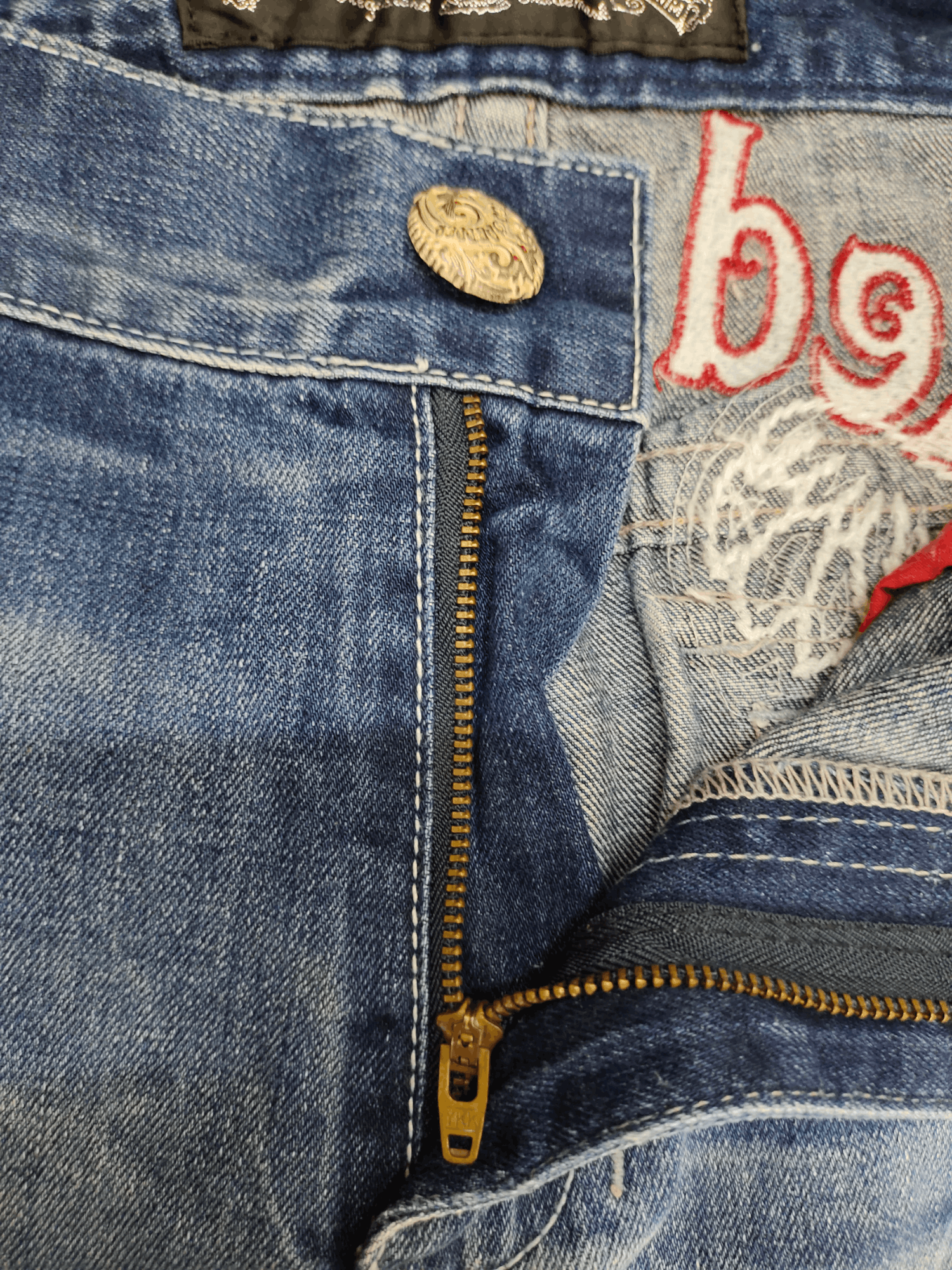 Vintage Red Pepper Wing & UK Flag Embroidered Denim Ed Hardy Y2k Size US 34 / EU 50 - 18 Thumbnail