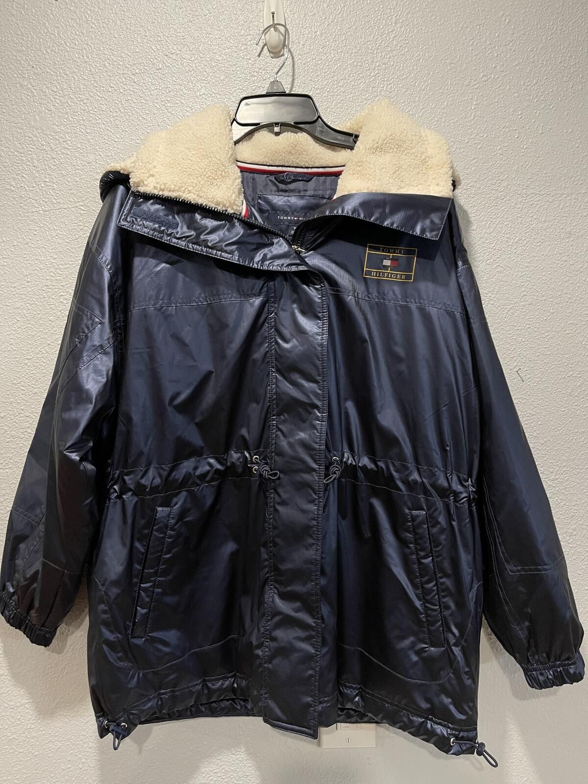 Tommy Hilfiger Tommy Hilfiger Navy Blue Hooded Jacket with Sherpa Lining Size M / US 6-8 / IT 42-44 - 1 Thumbnail