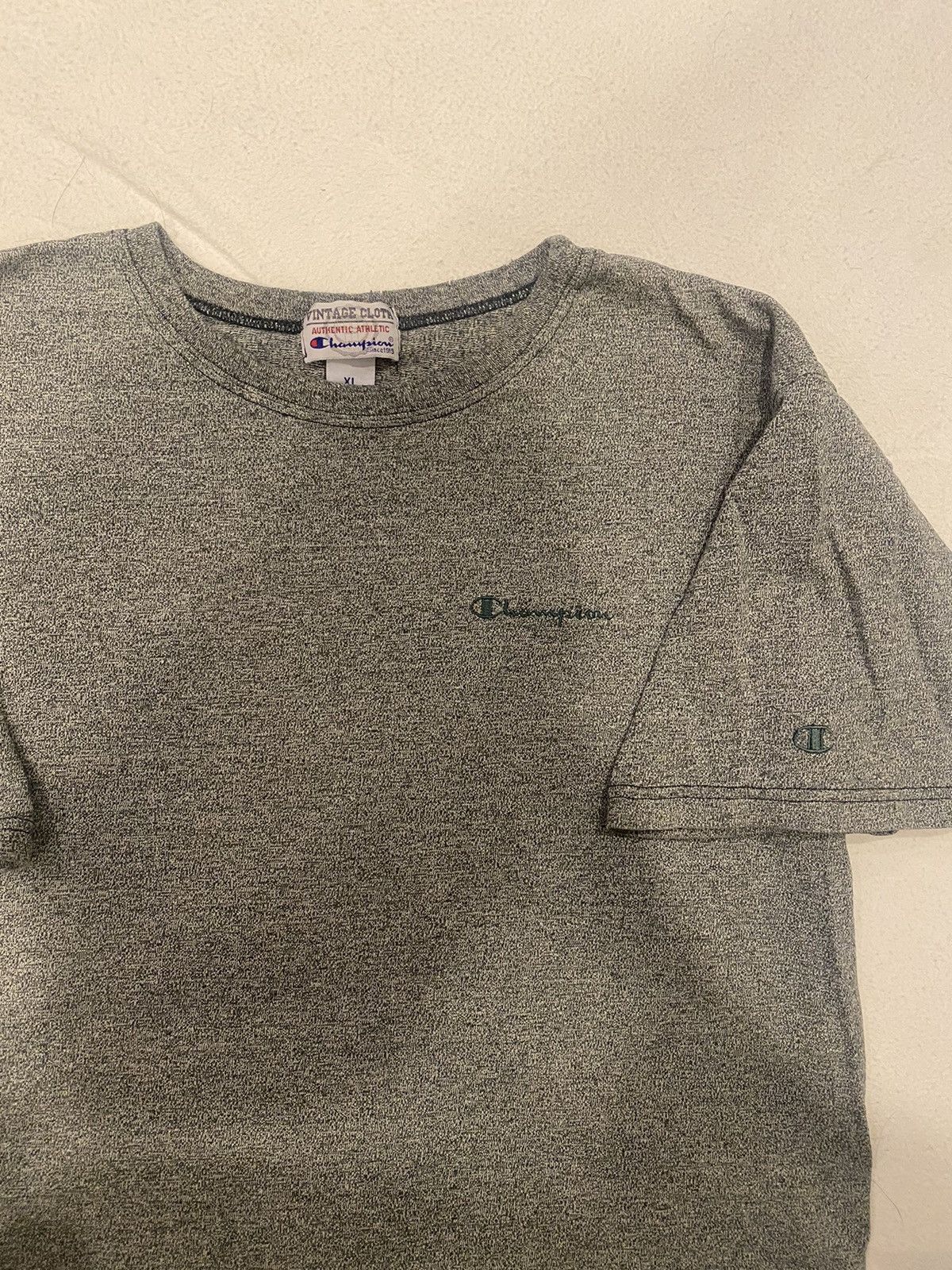 Champion Vintage Cloth Champion Green White Tee Size US XL / EU 56 / 4 - 2 Thumbnail