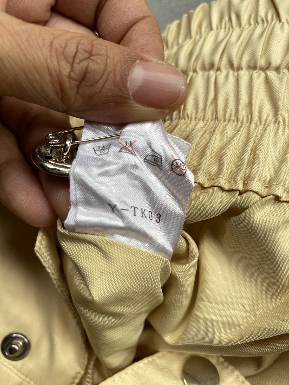 Dior Christian Dior sports beige logo jacket Size US M / EU 48-50 / 2 - 14 Thumbnail