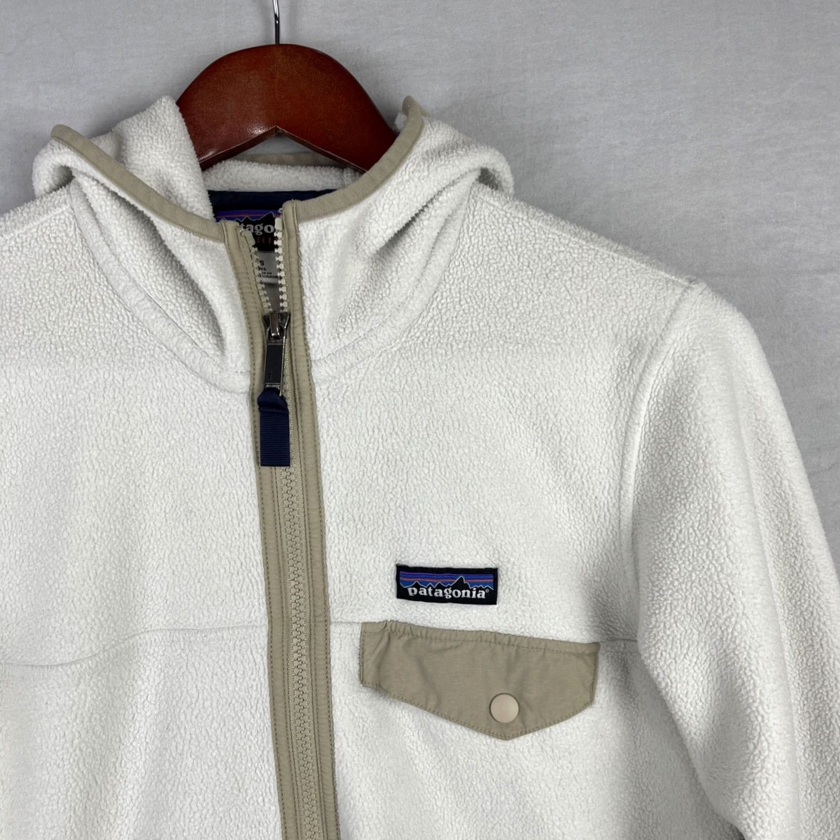 Patagonia Patagonia Jacket Womens Small Beige Synchilla Snap-T Hooded Zip Up Fleece 25270 Size S / US 4 / IT 40 - 3 Thumbnail