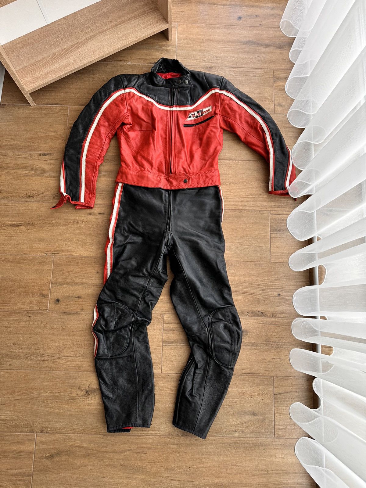 image of Vintage Dainese Leather Moto Equipment Leather Suit in Black, Men's (Size 32)
