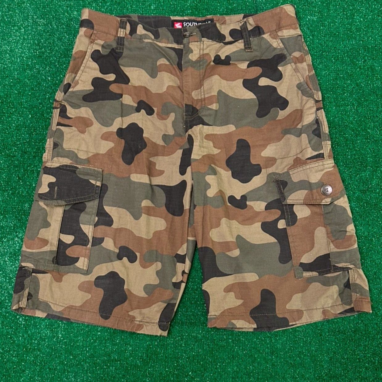 Southpole VINTAGE SouthPole Cargo Shorts Camo Baggy Hip Hop Skater Mens 34 Size US 34 / EU 50 - 4 Thumbnail