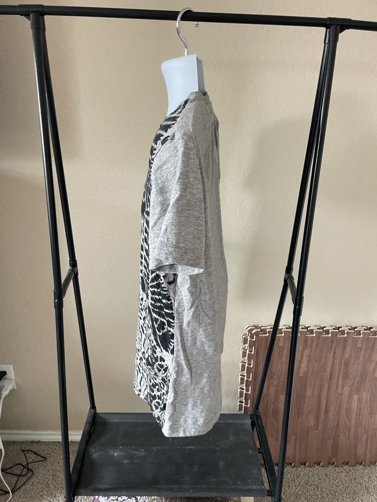 Just Cavalli Leopard Print VNeck slim Fit Tee Size US XXL / EU 58 / 5 - 5 Thumbnail