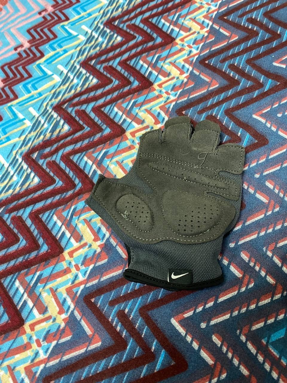 Nike Vintage Nike sport gloves Size ONE SIZE - 11 Thumbnail