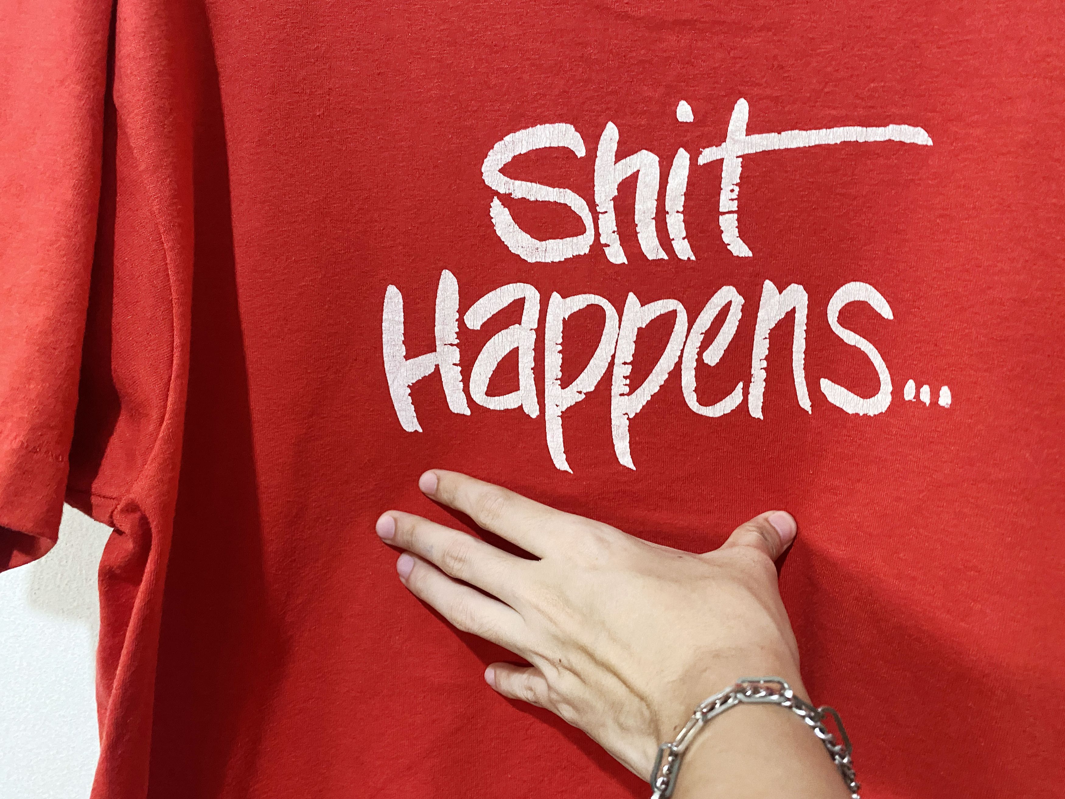 Grunt Style × Vintage Vintage 80s Shit Happens Shirt Size US XL / EU 56 / 4 - 2 Thumbnail