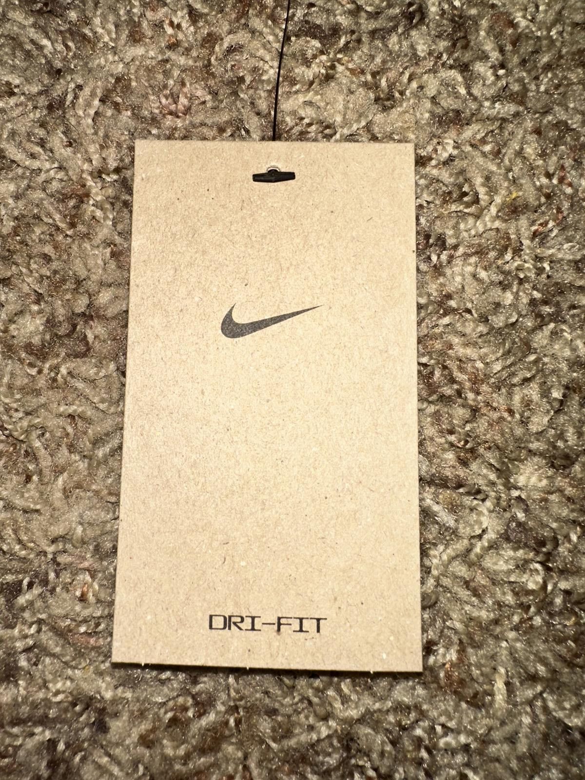 Nike Nike Men's Team Legend Long Sleeve Crew T-Shirt Size US M / EU 48-50 / 2 - 8 Thumbnail
