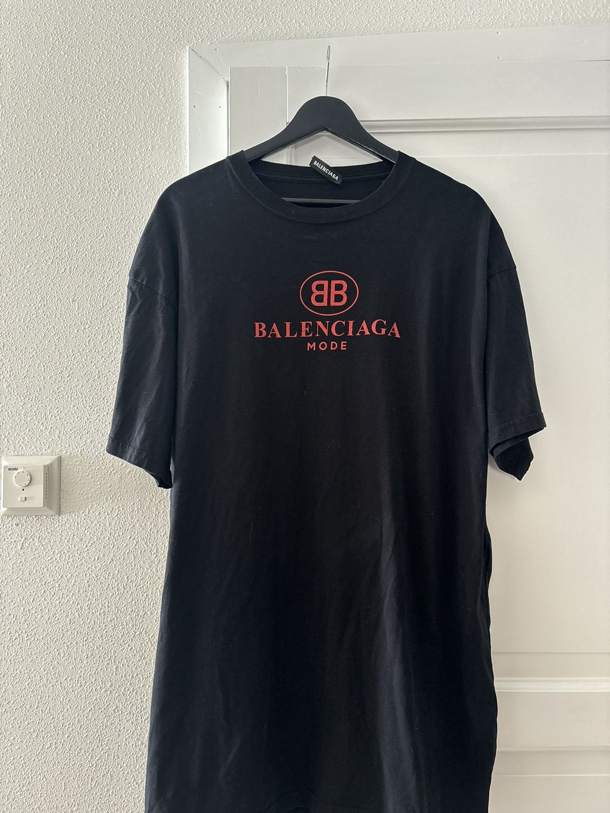 Balenciaga Balenciaga mode tee Size US L / EU 52-54 / 3 - 1 Thumbnail