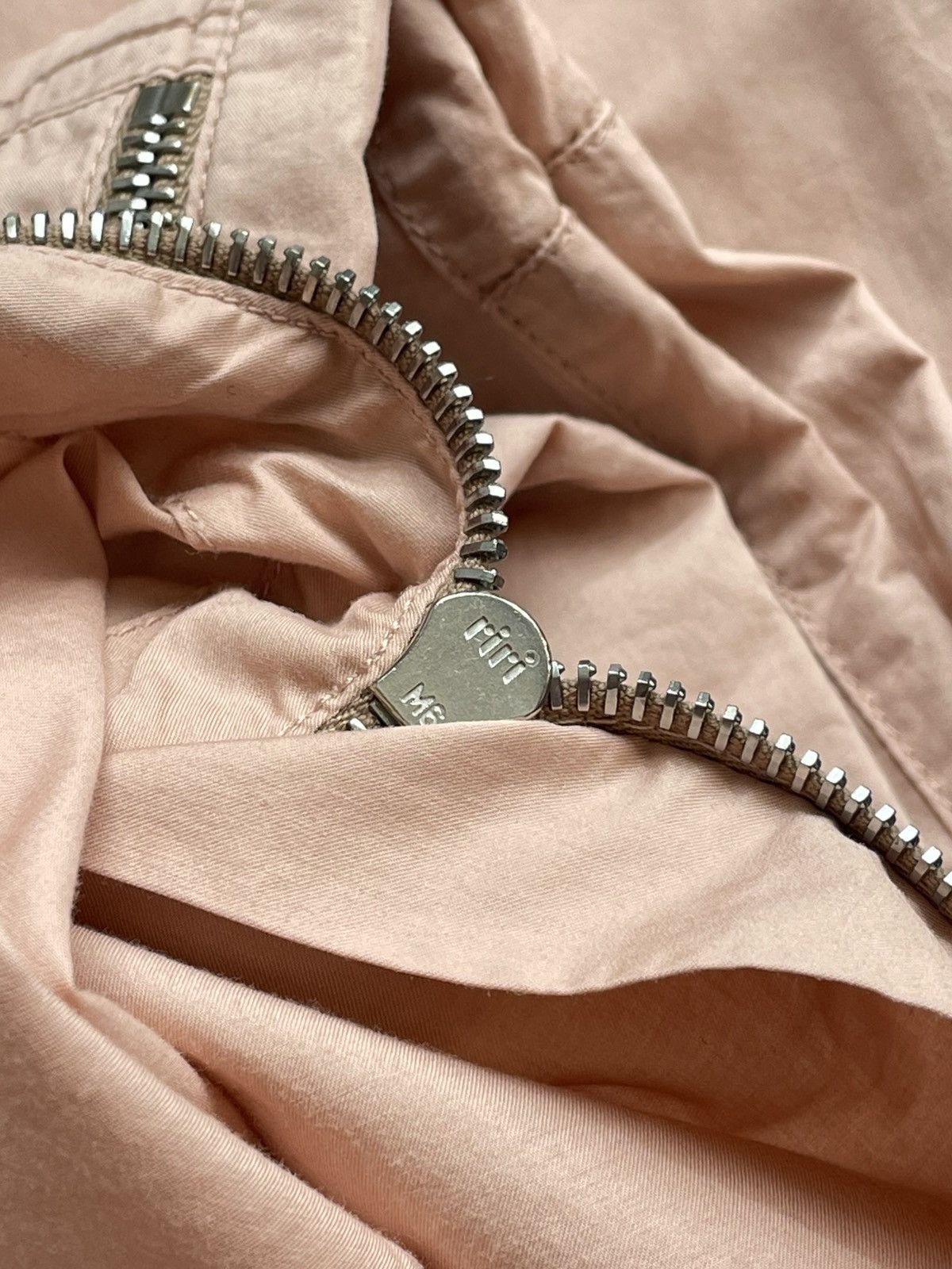 Prada Rare Prada Parachute Zipper Cargo Pants Pink, Size 44 Size 30" / US 8 / IT 44 - 8 Thumbnail