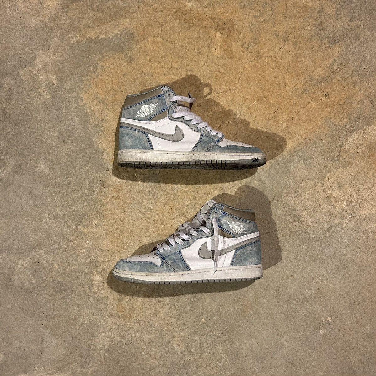 jordan 1 retro highhyper royal smoke grey