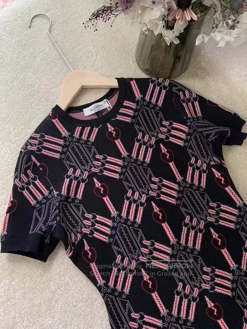 Valentino Valentino Love knitted dress Size M / US 6-8 / IT 42-44 - 9 Thumbnail