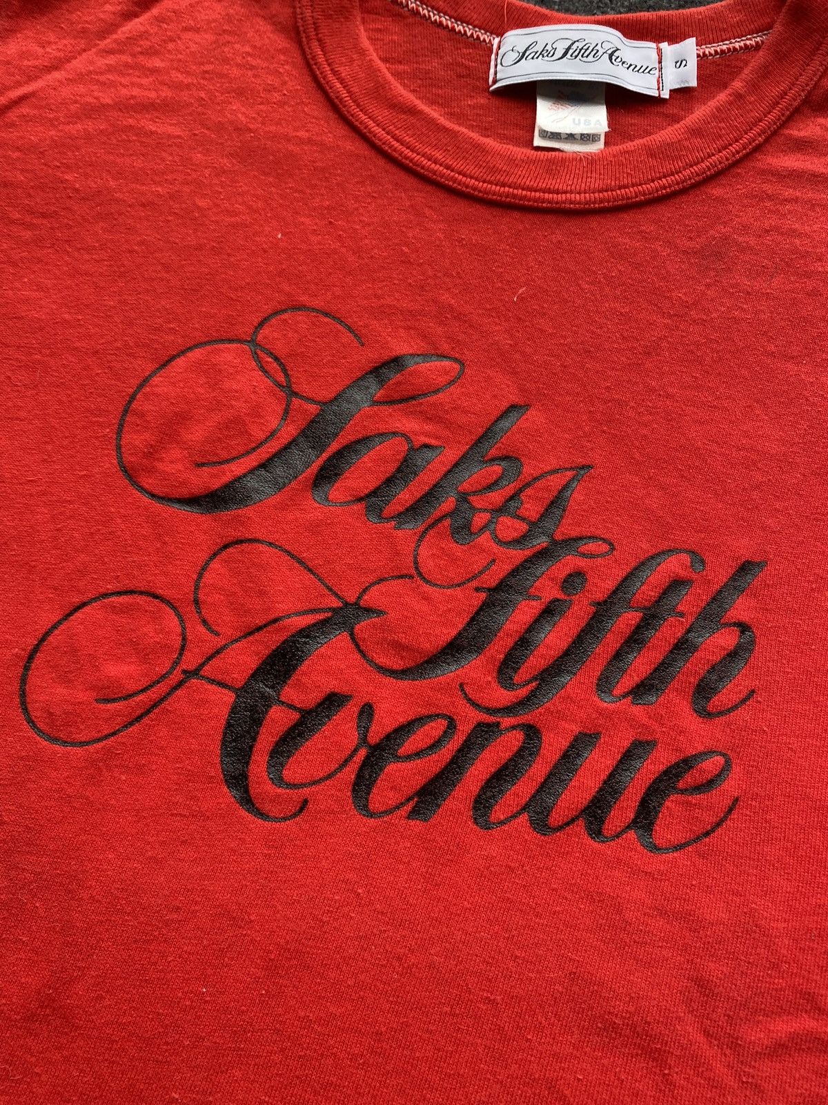 Saks Fifth Avenue 🔥Rare 90s Saks Fifth Avenue Red Tee Mens s USA Made unique Size US S / EU 44-46 / 1 - 2 Thumbnail