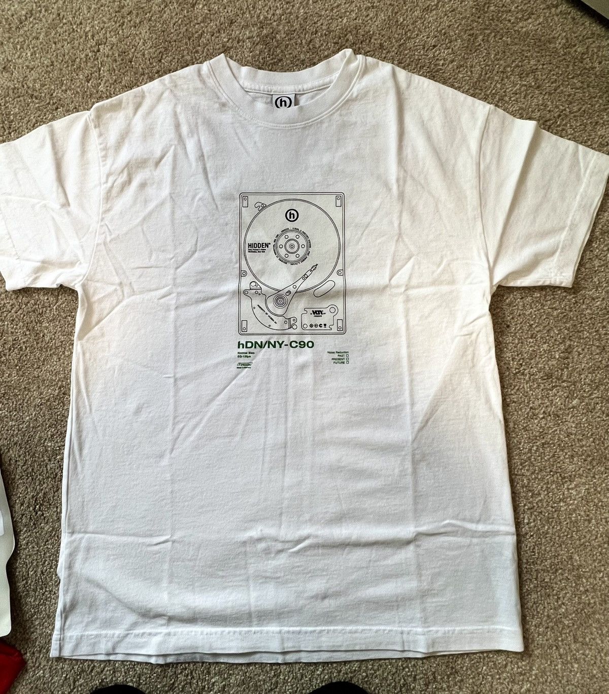 HIDDEN Hidden NY hard drive mini tee Size US M / EU 48-50 / 2 - 1 Thumbnail