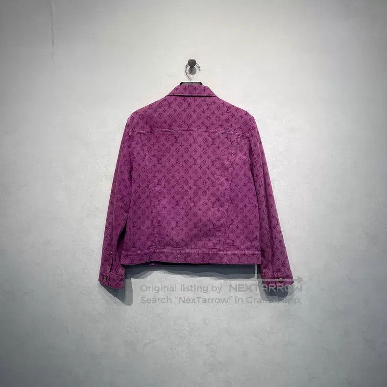 Louis Vuitton Louis Vuitton Purple full-print denim jacket Size US M / EU 48-50 / 2 - 2 Thumbnail