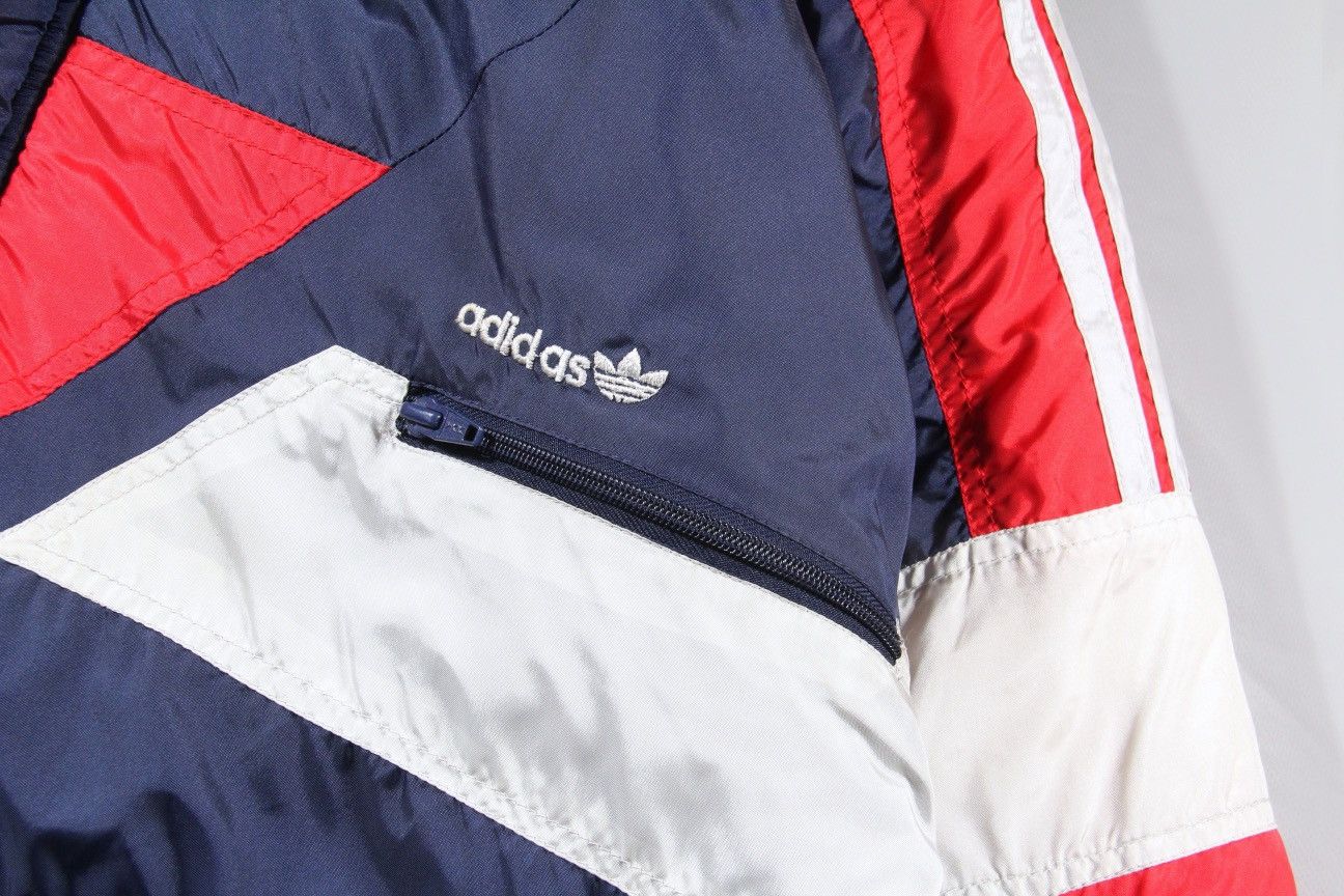 Adidas Adidas 90s Vintage Winter Jacket Coat Puffer Sportswear L Size US L / EU 52-54 / 3 - 3 Thumbnail