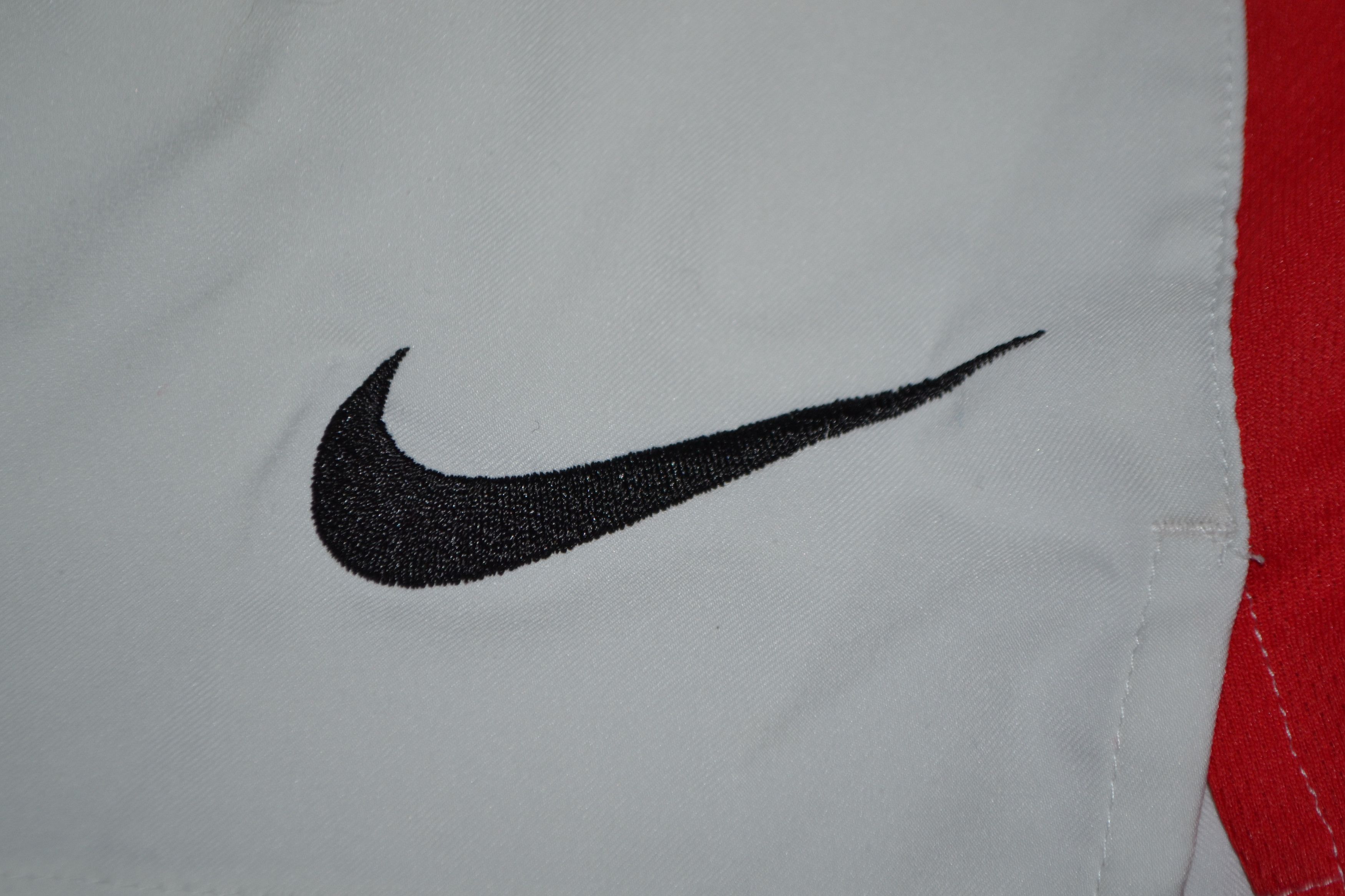 Nike Manchester United Home 2009 2010 Football Shorts Soccer Size US 30 / EU 46 - 8 Thumbnail
