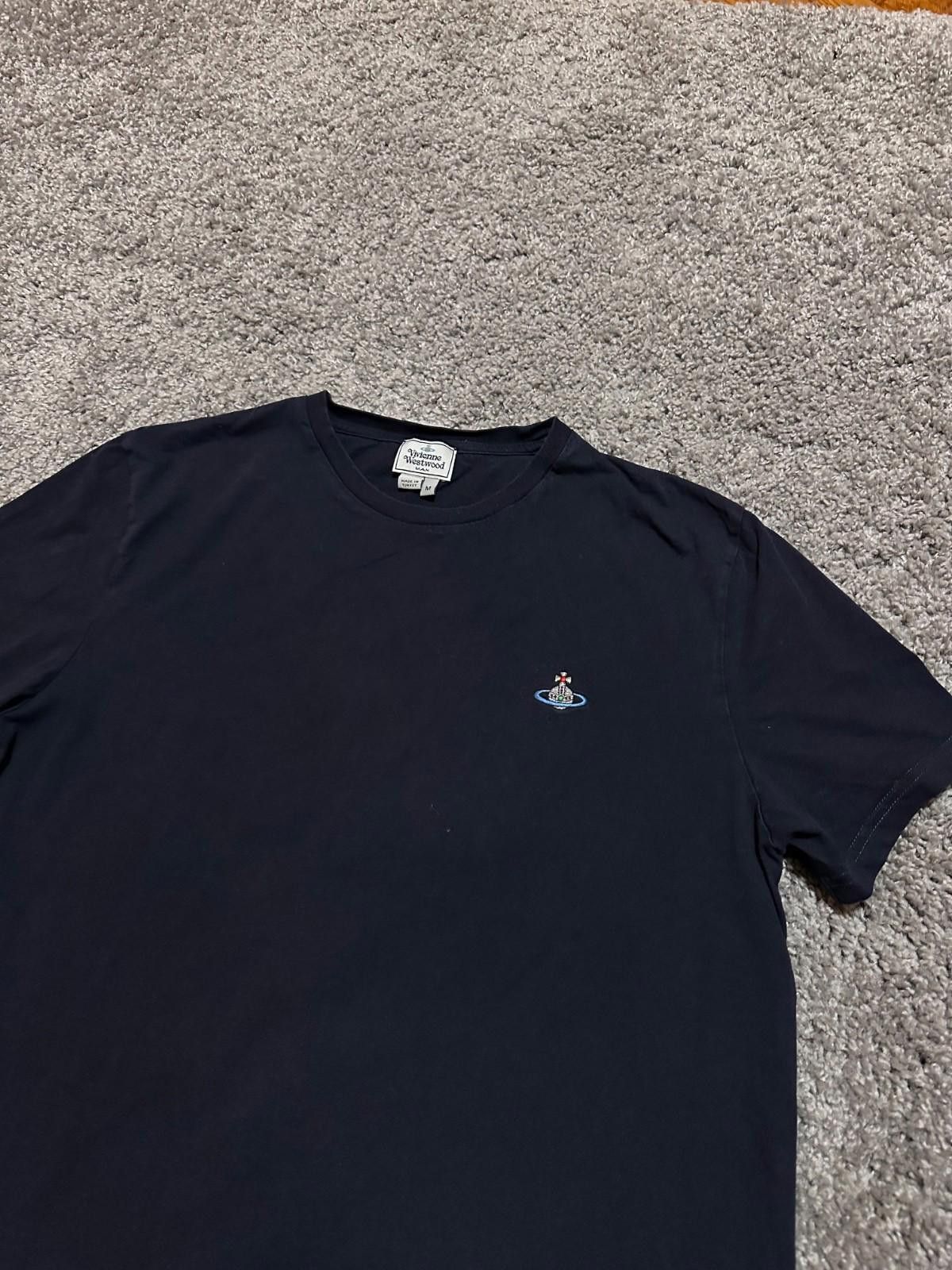 Vivienne Westwood Vivienne Westwood T-Shirt Embroidered Logo Classic Tee M Size US M / EU 48-50 / 2 - 3 Thumbnail